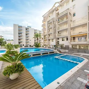 Appartement Diferentflats Novelty, Salou