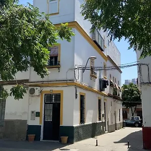 apartamento-barrio-san-gonzalo.es-andalucia.com/